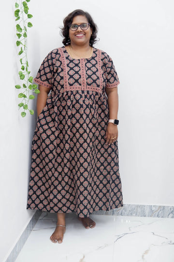 Midi Frock with Back Knot & Front Zip Jyothi Cotton Nighty