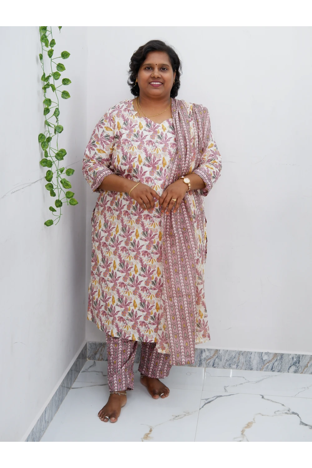 Graceful Cotton Printed Salwar Suit with Shawl – Casual & Festive Wear