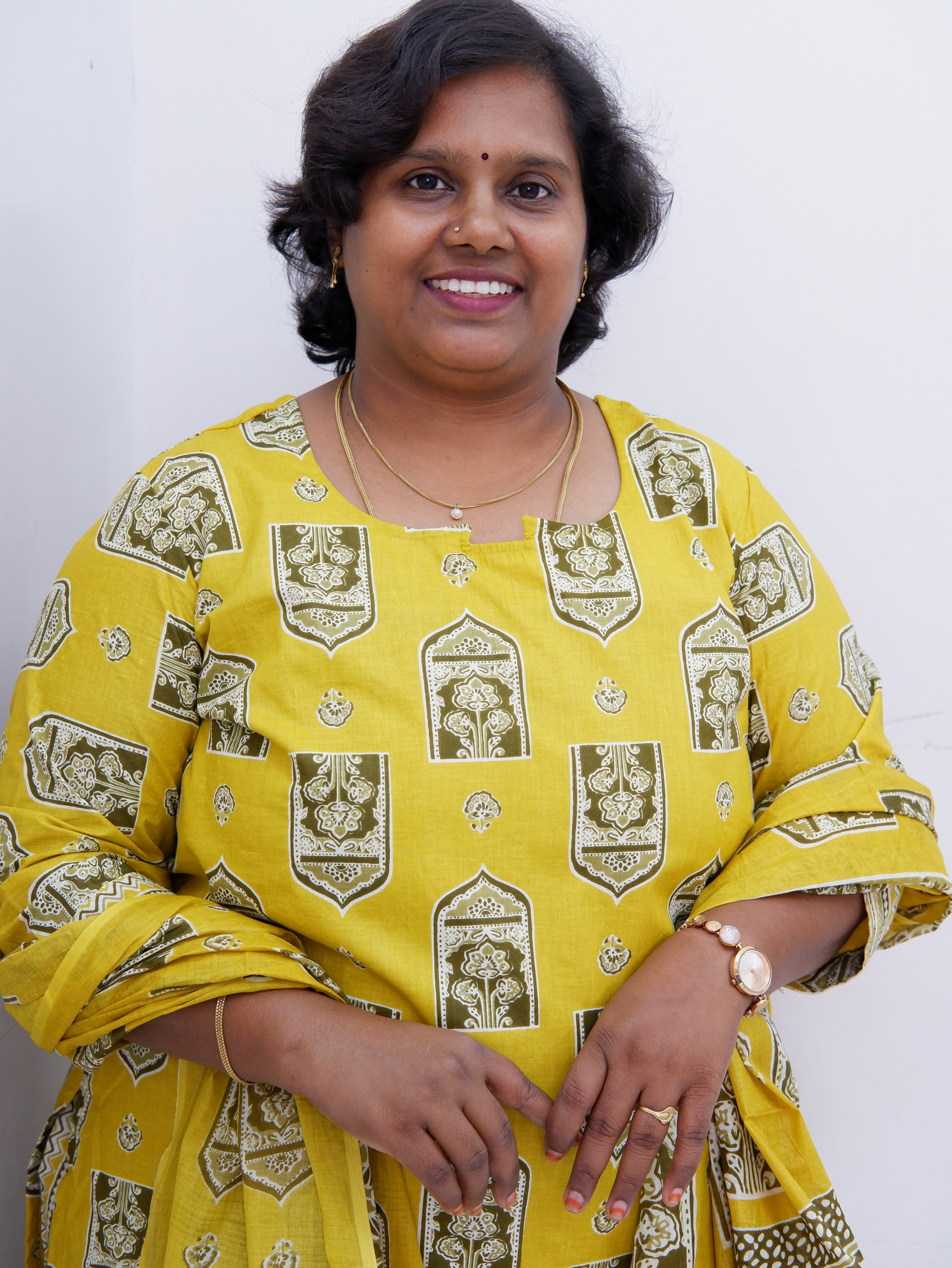 Graceful Cotton Printed Salwar Suit with Shawl – Casual & Festive Wear