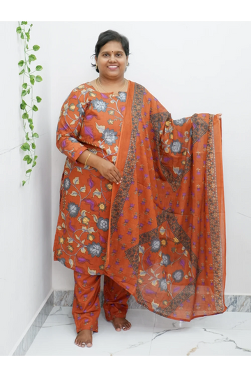 Graceful Cotton Printed Salwar Suit with Shawl – Casual & Festive Wear
