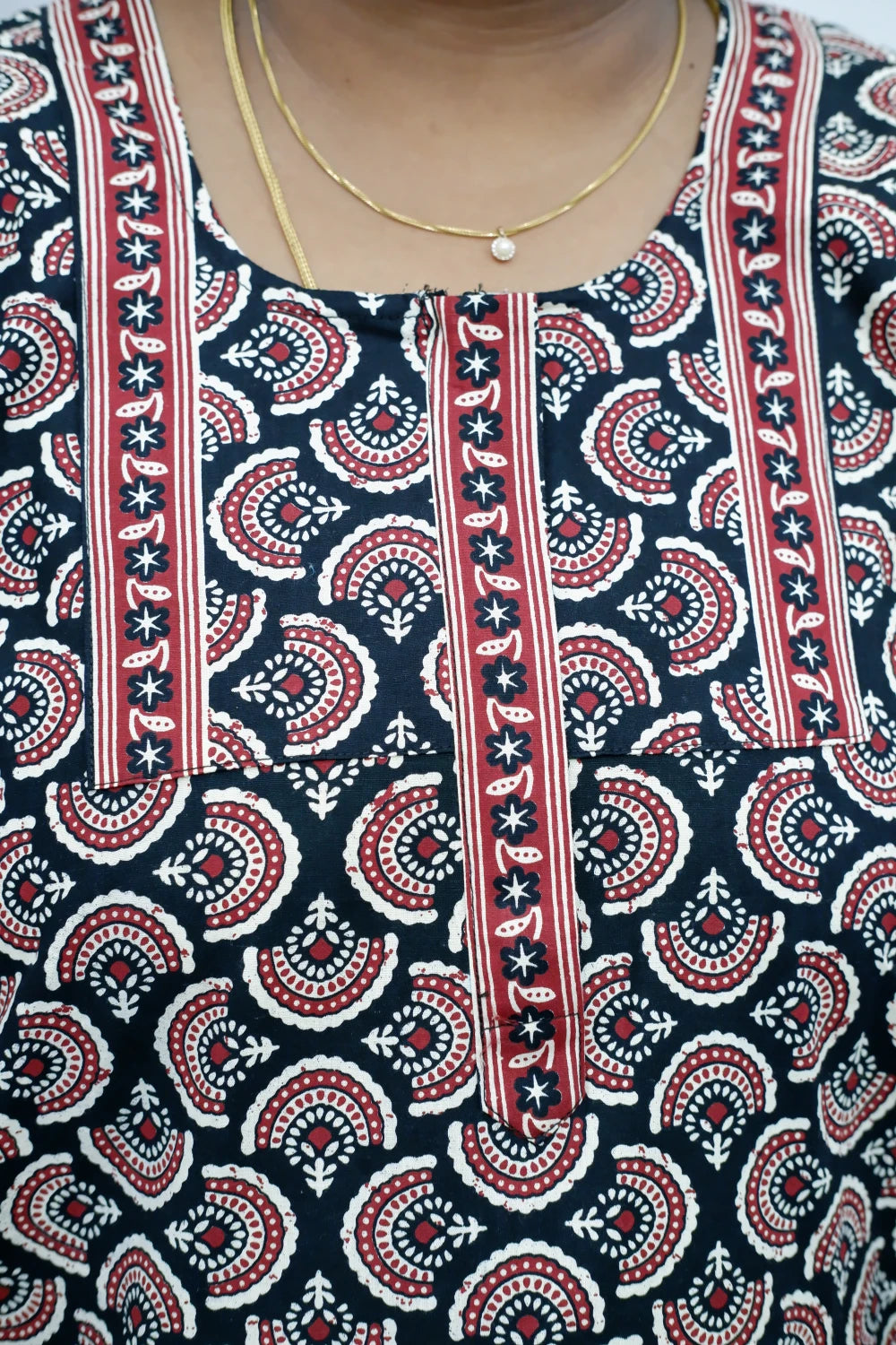 Elegant Zip Nighty – Jyothi Cotton Breeze