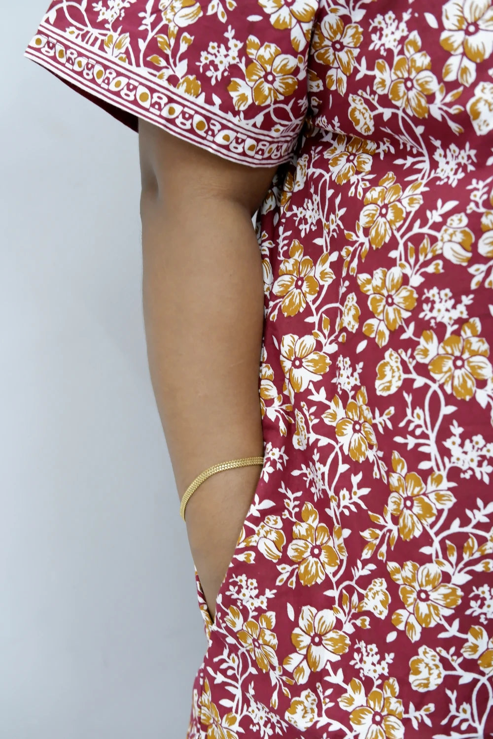 Elegant Zip Nighty – Jyothi Cotton Breeze
