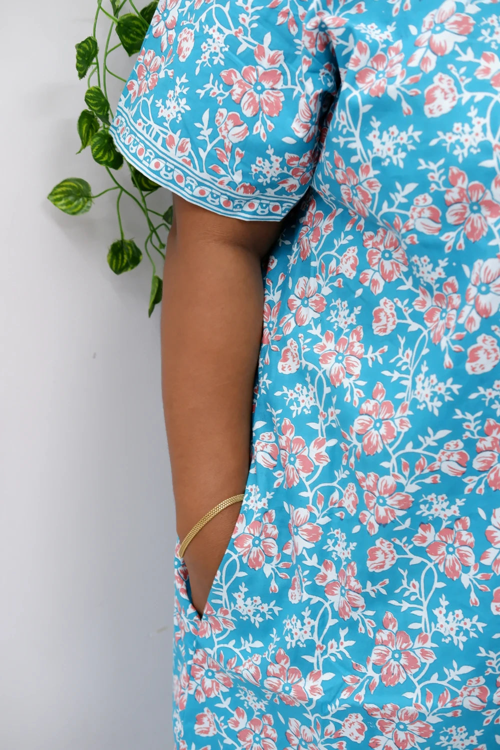 Elegant Zip Nighty – Jyothi Cotton Breeze