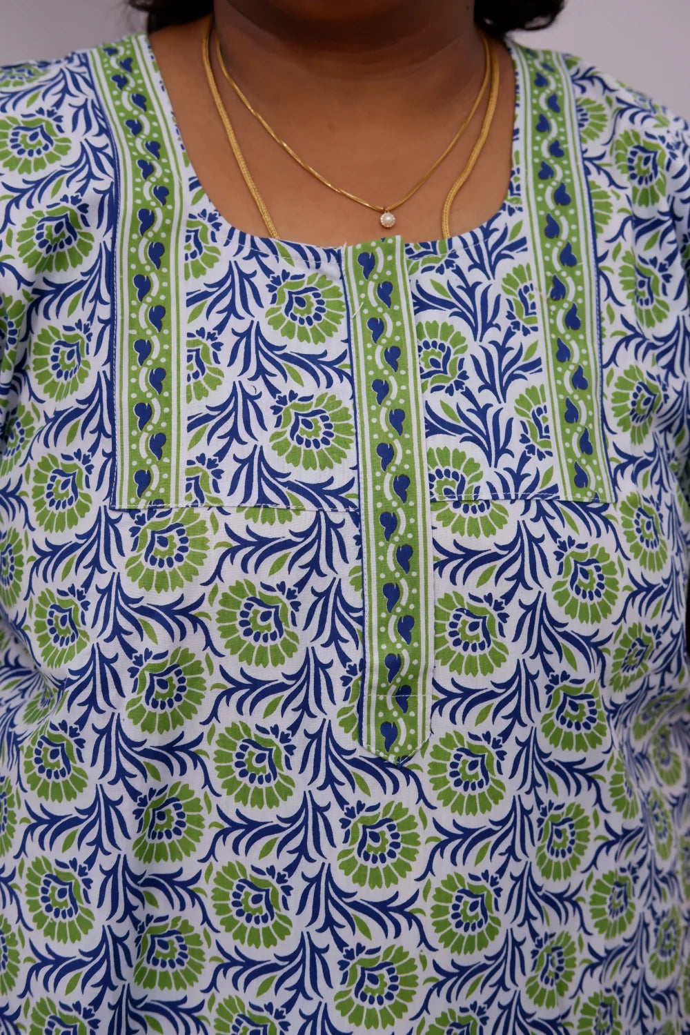 Elegant Zip Nighty – Jyothi Cotton Breeze