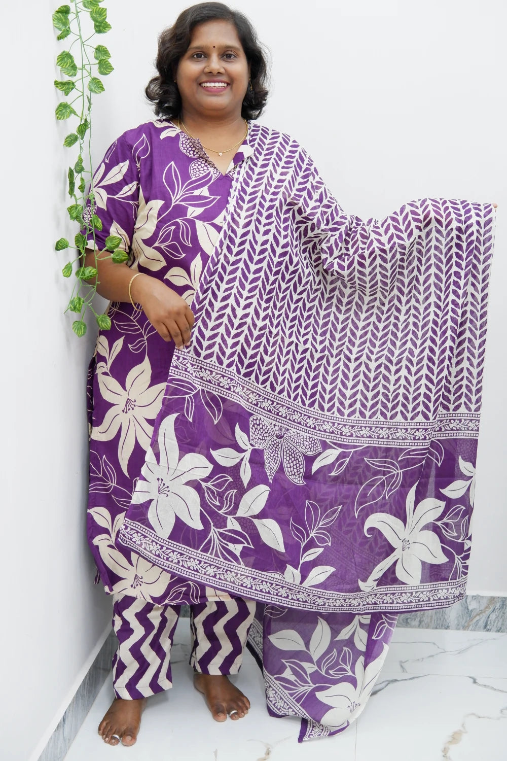 Graceful Cotton Printed Salwar Suit with Shawl – Casual & Festive Wear