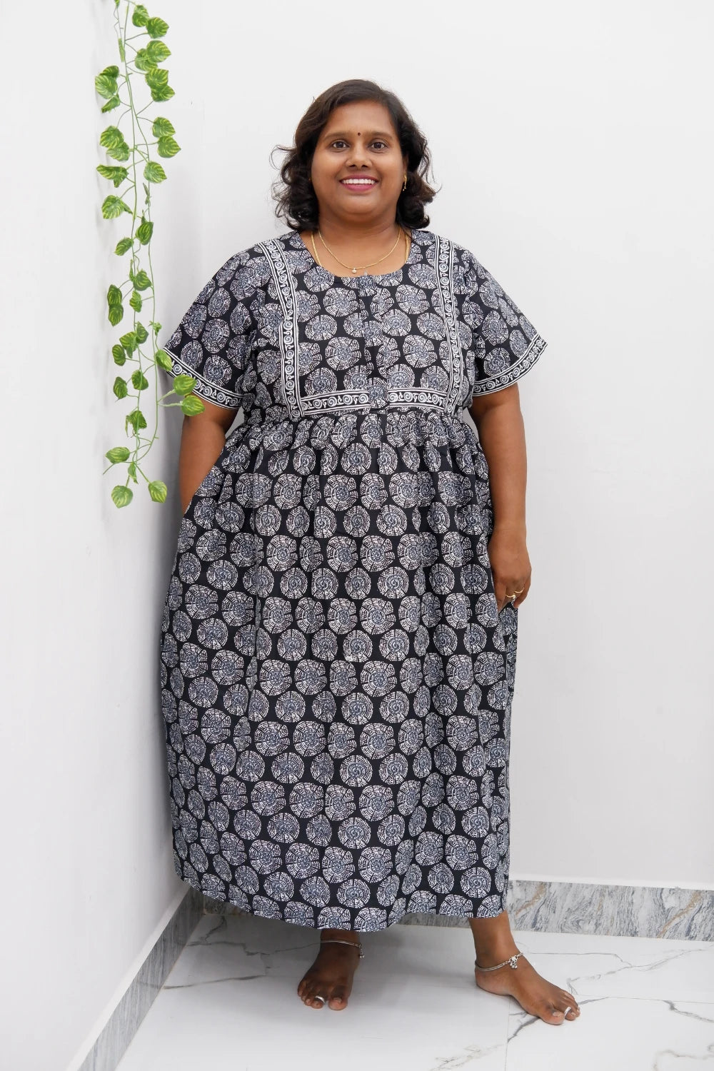 Midi Frock with Back Knot & Front Zip Jyothi Cotton Nighty