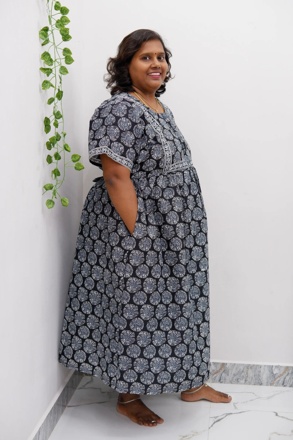 Midi Frock with Back Knot & Front Zip Jyothi Cotton Nighty