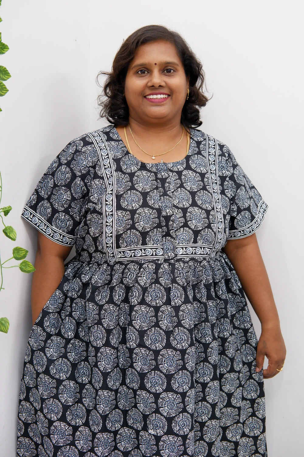 Midi Frock with Back Knot & Front Zip Jyothi Cotton Nighty