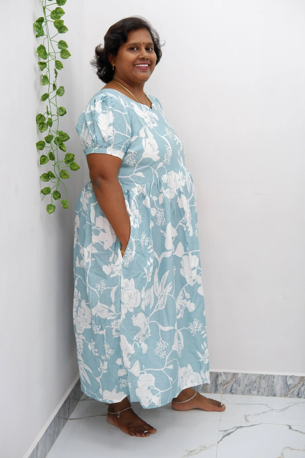 Trendy Puff Sleeve Kurti – Midi Length Frock Style for Women