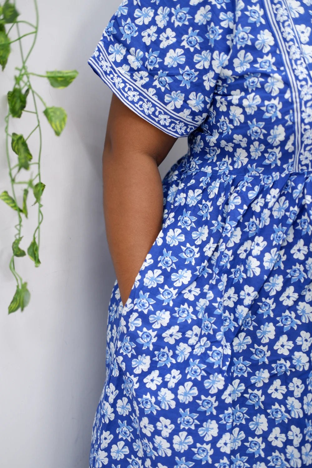Midi Frock with Back Knot & Front Zip Jyothi Cotton Nighty