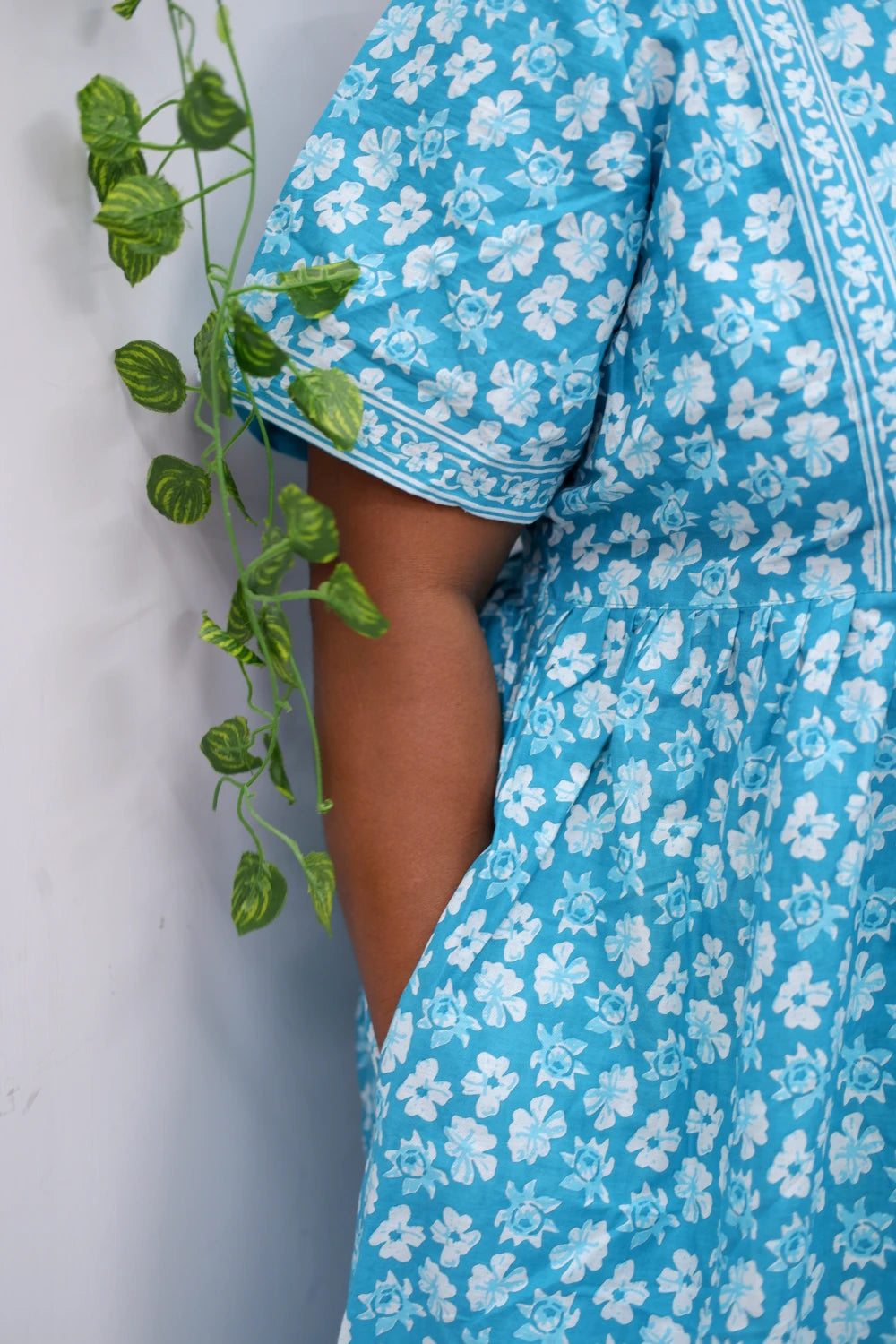 Midi Frock with Back Knot & Front Zip Jyothi Cotton Nighty