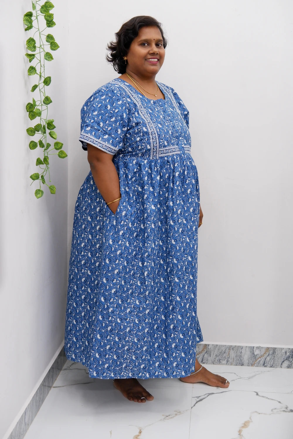 Midi Frock with Back Knot & Front Zip Jyothi Cotton Nighty