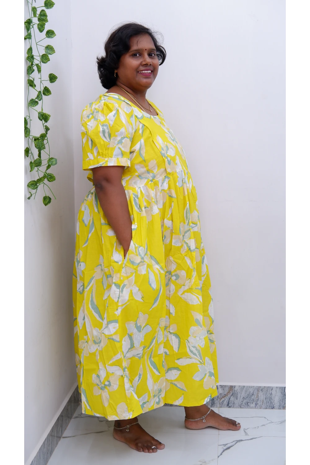 Luxury Feeding Kurti with Side Zip – Stylish & Practical Maternity Wear | Soft Cotton Comfort