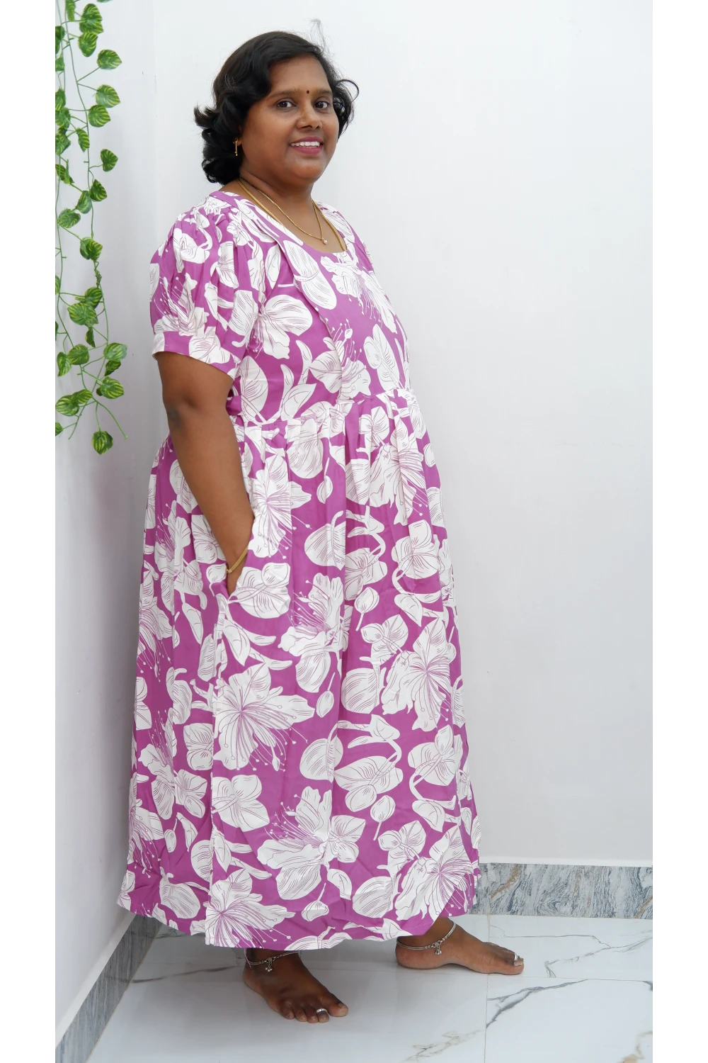 Luxury Feeding Kurti with Side Zip – Stylish & Practical Maternity Wear
