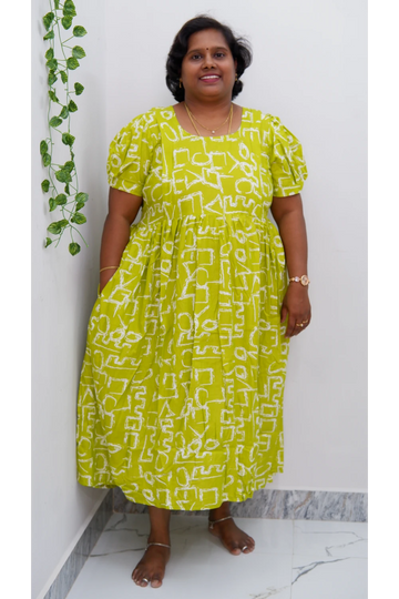 Luxury Feeding Kurti with Side Zip – Stylish & Practical Maternity Wear