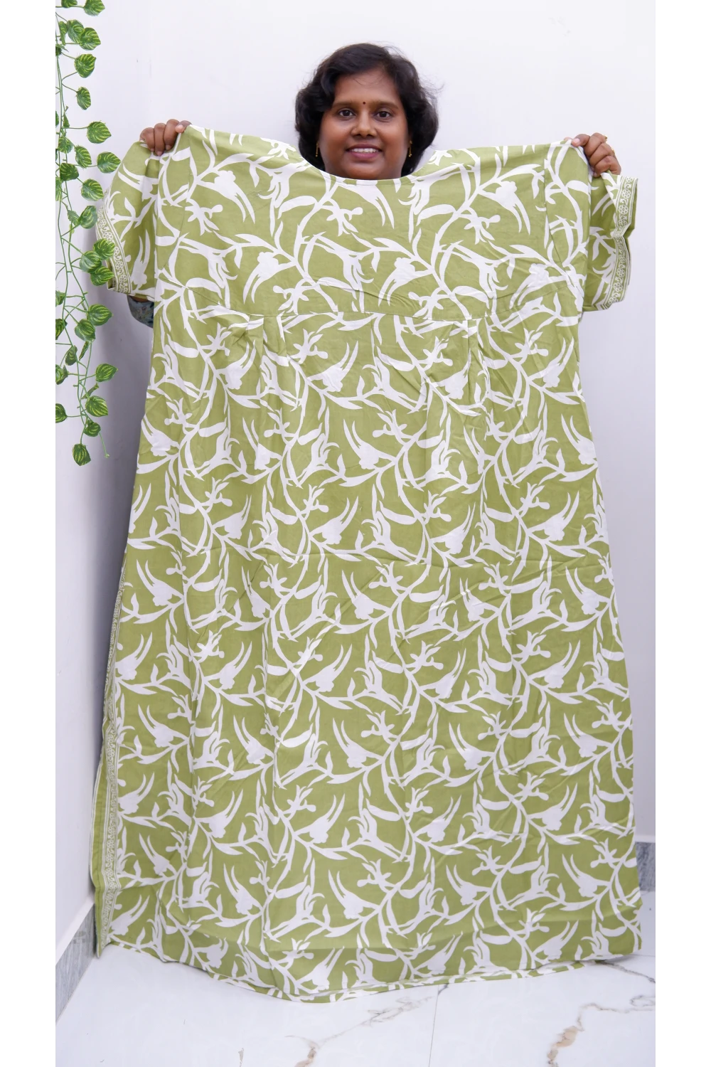 Plus Size Elegant Zip Nighty – Jyothi Cotton Breeze