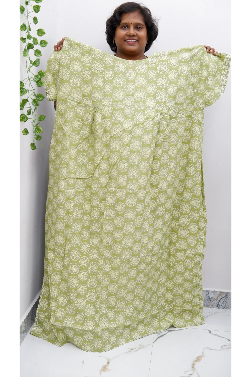 Plus Size Elegant Zip Nighty – Jyothi Cotton Breeze