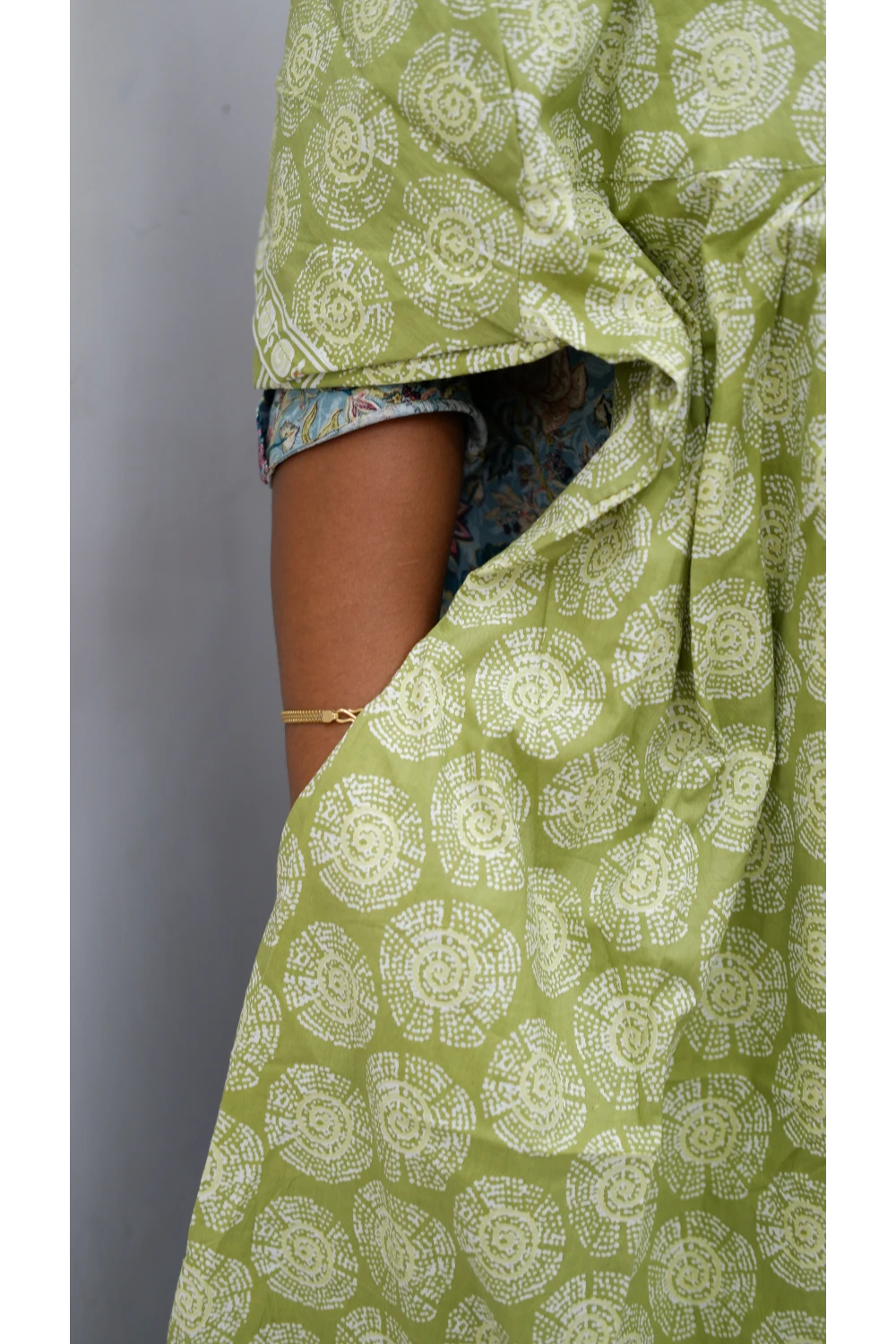 Plus Size Elegant Zip Nighty – Jyothi Cotton Breeze