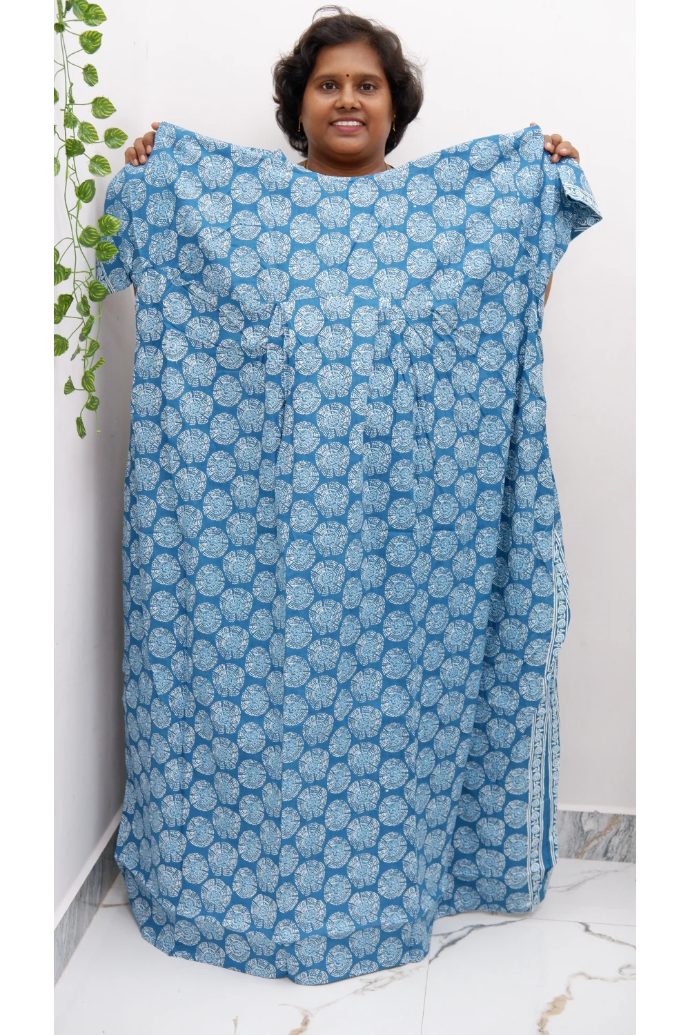 Plus Size Elegant Zip Nighty – Jyothi Cotton Breeze