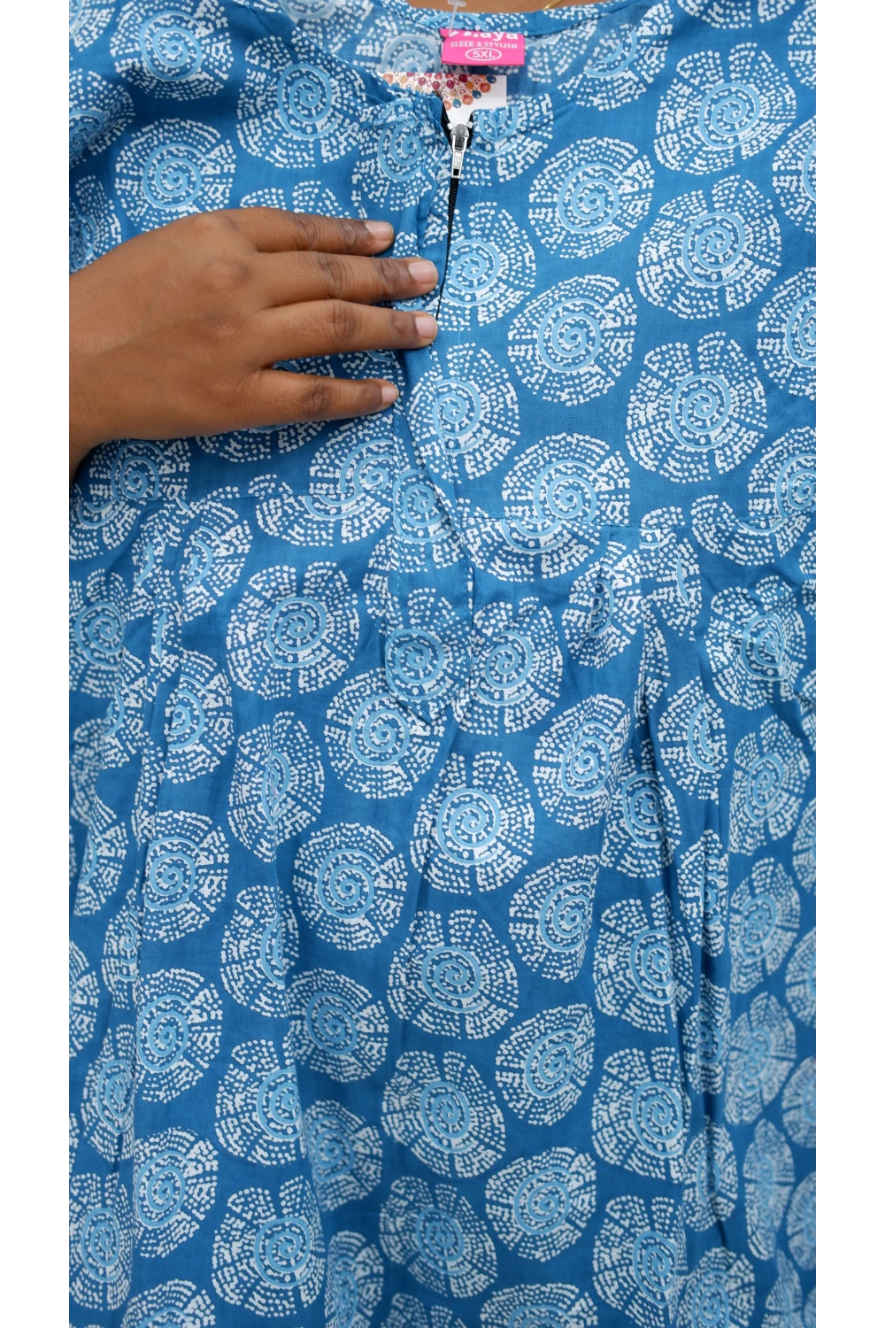 Plus Size Elegant Zip Nighty – Jyothi Cotton Breeze