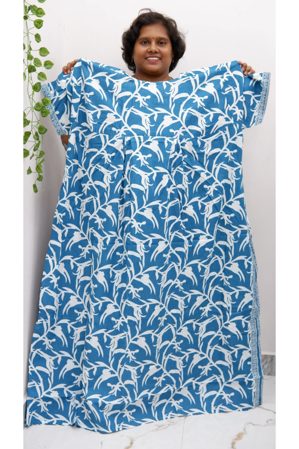 Plus Size Elegant Zip Nighty – Jyothi Cotton Breeze