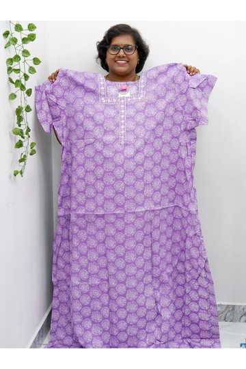 Plus Size Elegant Zip Nighty – Jyothi Cotton Breeze