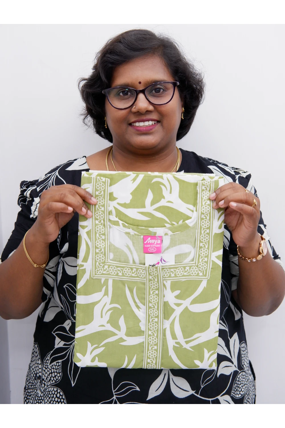 Plus Size Elegant Zip Nighty – Jyothi Cotton Breeze