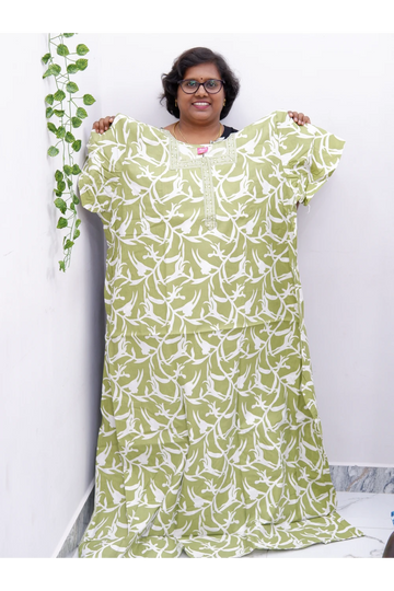 Plus Size Elegant Zip Nighty – Jyothi Cotton Breeze