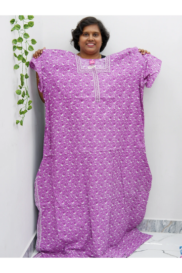 Plus Size Elegant Zip Nighty – Jyothi Cotton Breeze