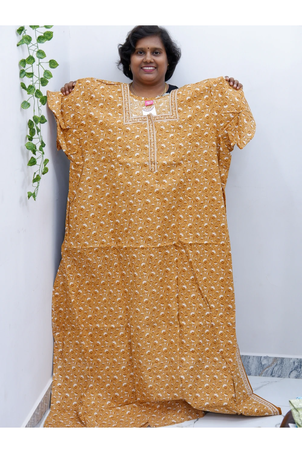 Plus Size Elegant Zip Nighty – Jyothi Cotton Breeze