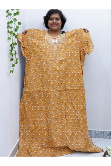 Plus Size Elegant Zip Nighty – Jyothi Cotton Breeze