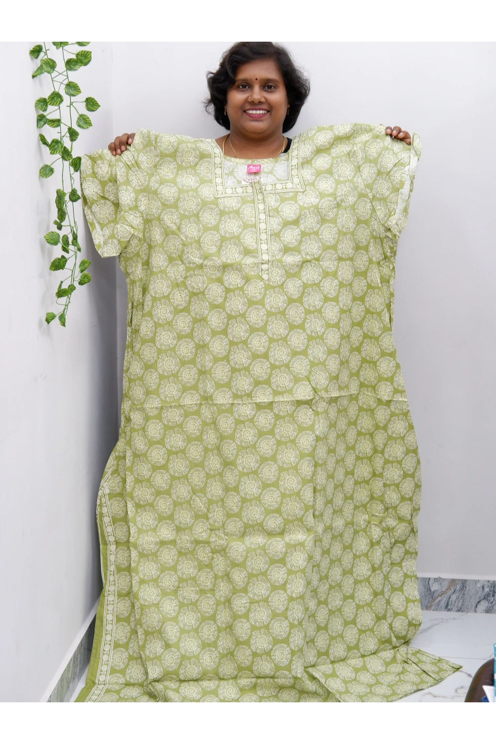 Plus Size Elegant Zip Nighty – Jyothi Cotton Breeze