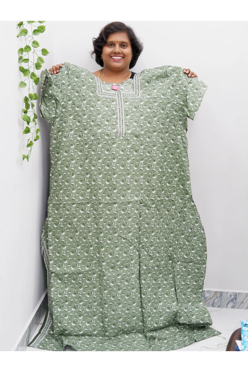 Plus Size Elegant Zip Nighty – Jyothi Cotton Breeze