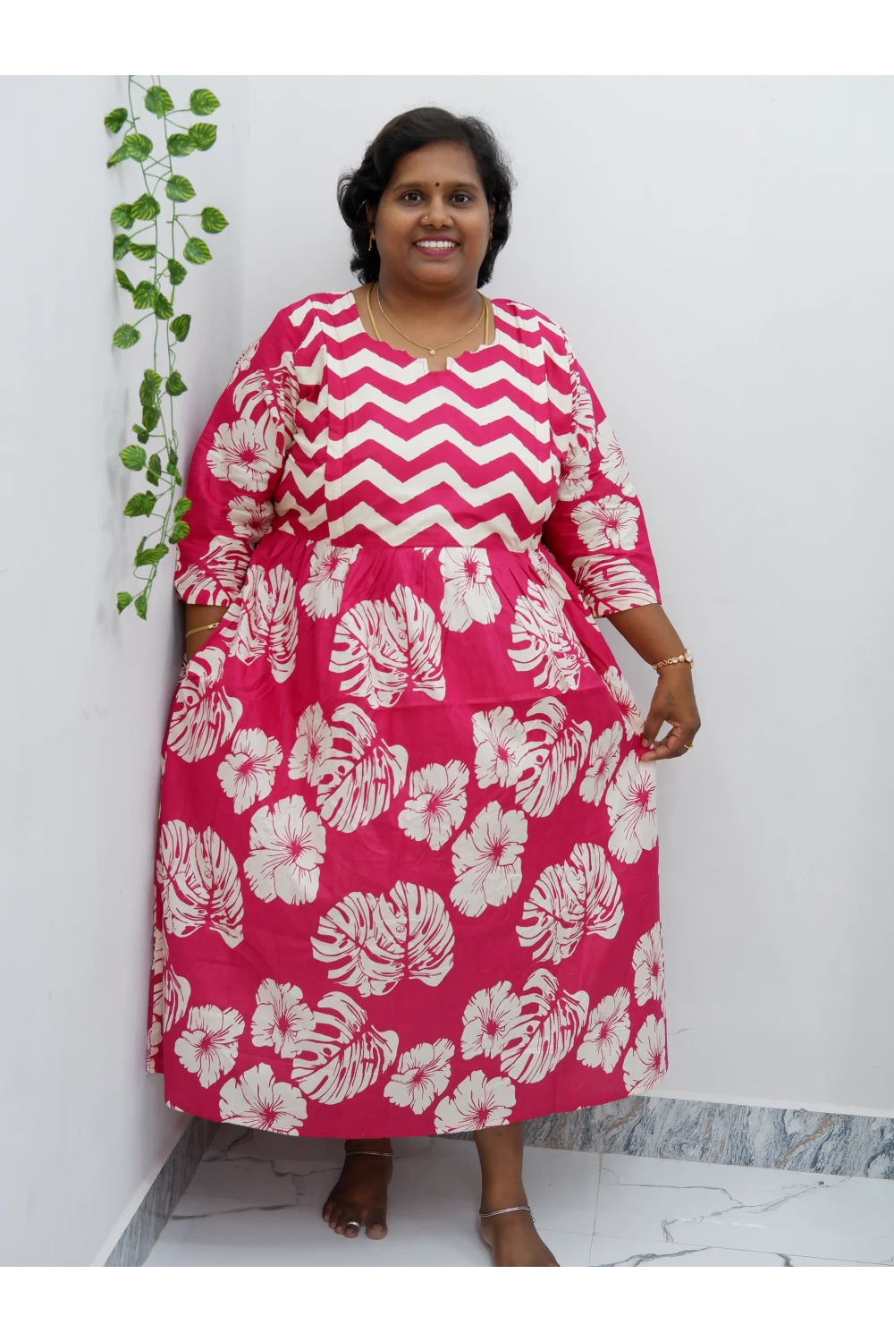 Luxury Feeding Cotton Kurti with Side Zip – Stylish & Practical Maternity Wear