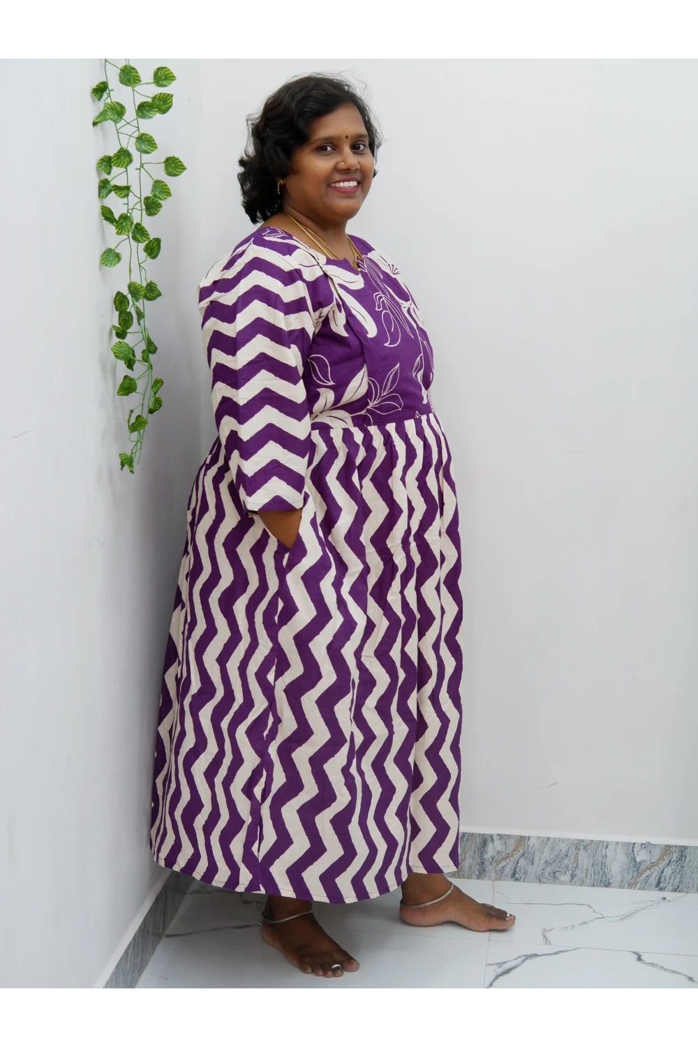 Luxury Feeding Cotton Kurti with Side Zip – Stylish & Practical Maternity Wear