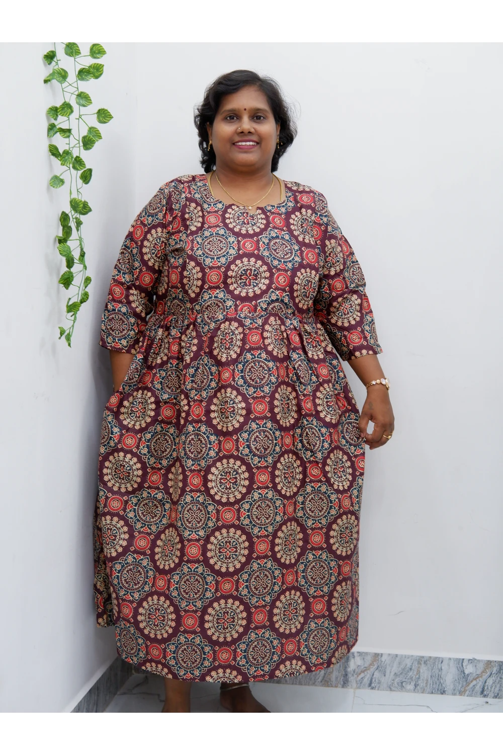 Luxury Feeding Cotton Kurti with Side Zip – Stylish & Practical Maternity Wear