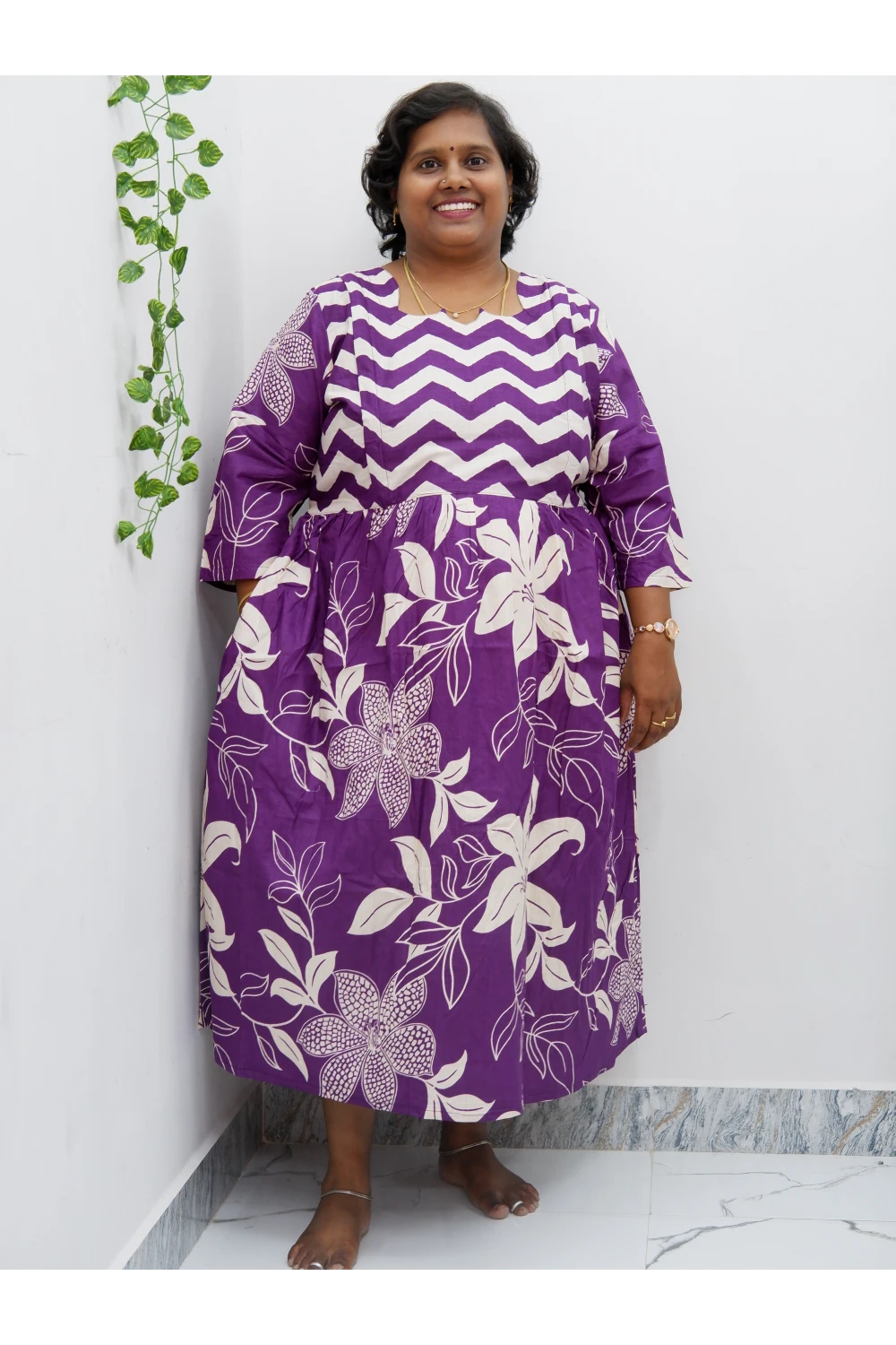 Luxury Feeding Cotton Kurti with Side Zip – Stylish & Practical Maternity Wear