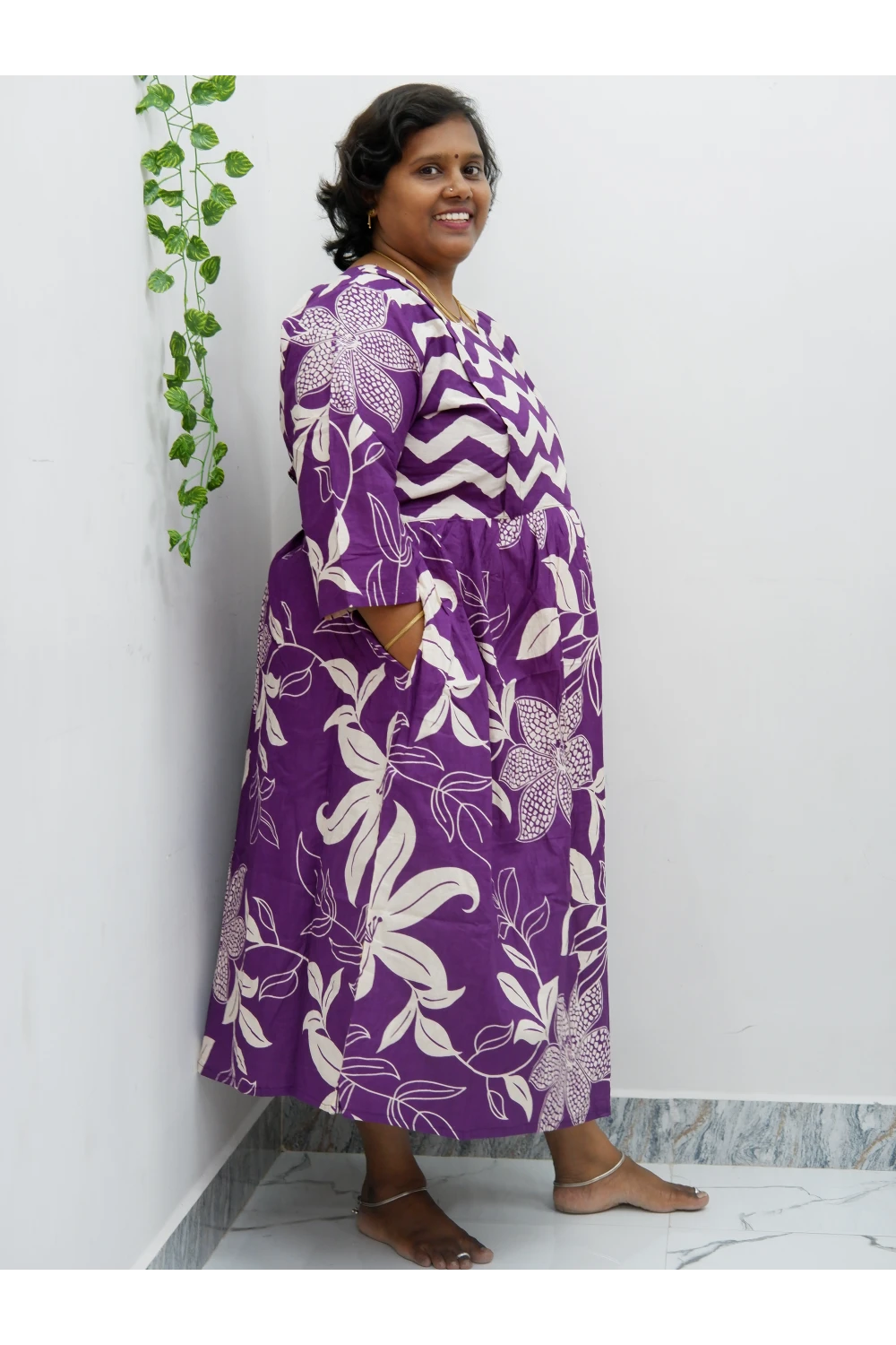 Luxury Feeding Cotton Kurti with Side Zip – Stylish & Practical Maternity Wear