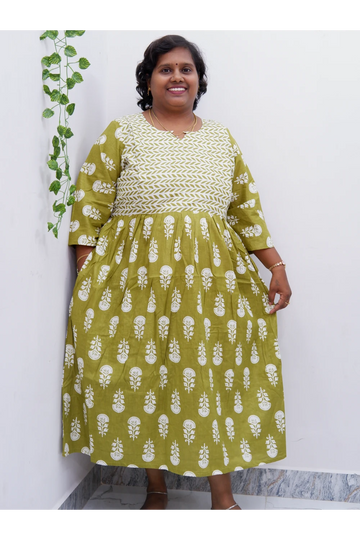 Luxury Feeding Cotton Kurti with Side Zip – Stylish & Practical Maternity Wear