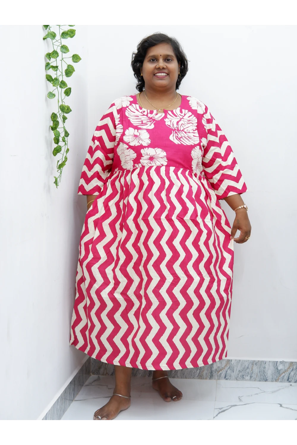 Luxury Feeding Cotton Kurti with Side Zip – Stylish & Practical Maternity Wear