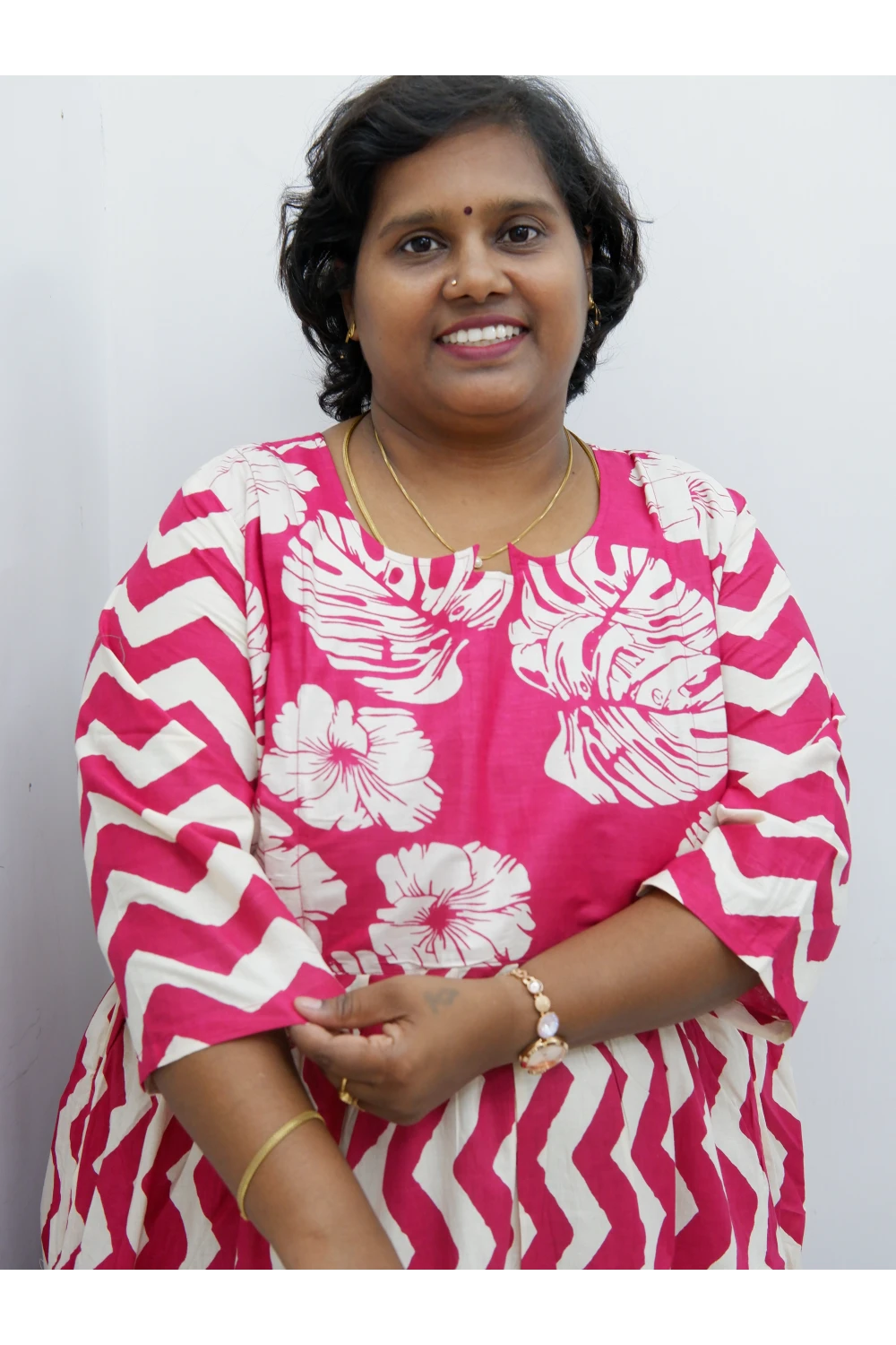 Luxury Feeding Cotton Kurti with Side Zip – Stylish & Practical Maternity Wear