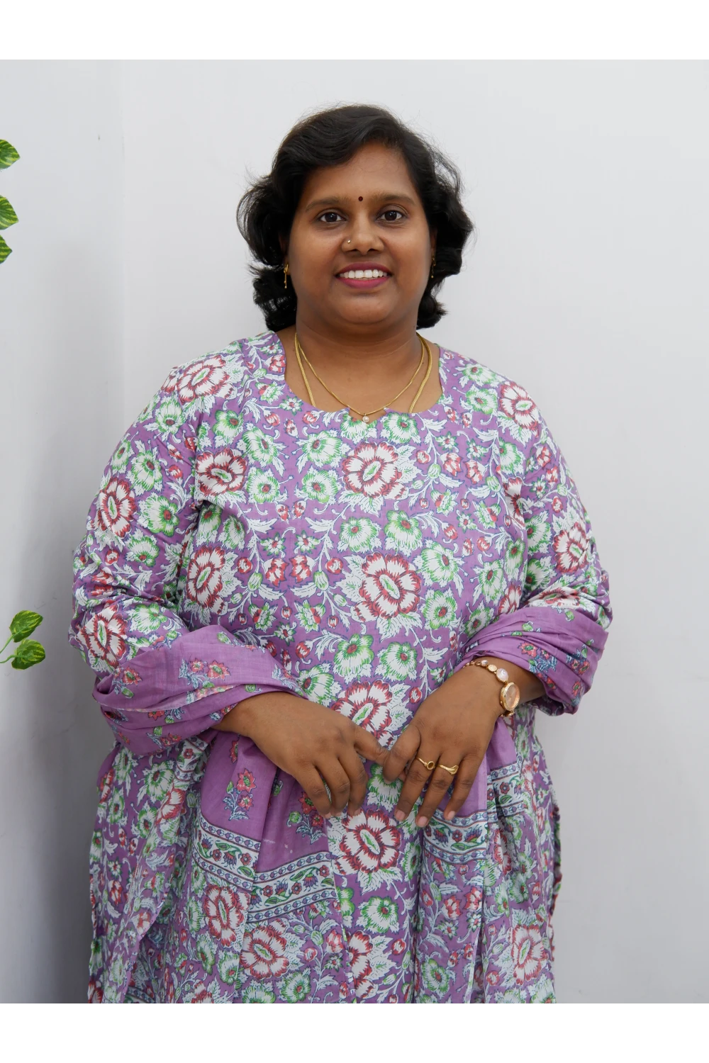 Graceful Cotton Printed Salwar Suit with Shawl – Casual & Festive Wear