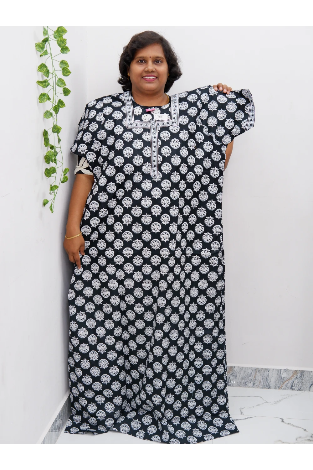 Elegant Zip Nighty – Jyothi Cotton Breeze