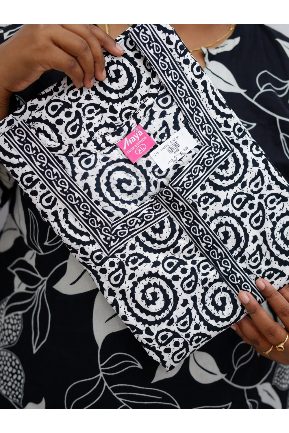 Elegant Zip Nighty – Jyothi Cotton Breeze