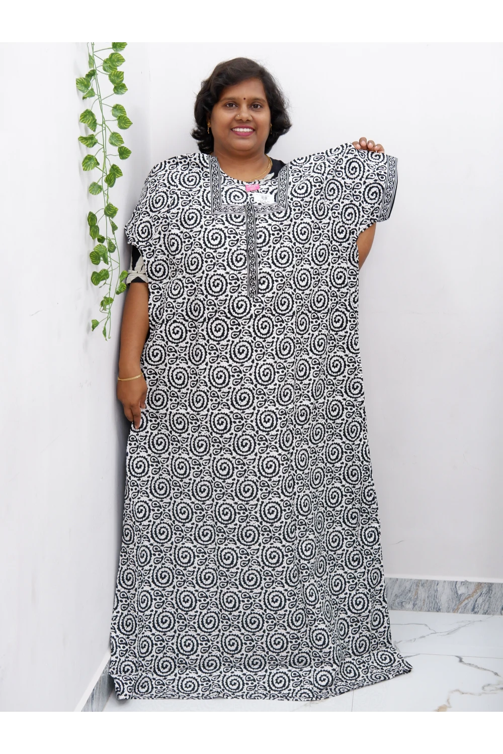 Elegant Zip Nighty – Jyothi Cotton Breeze