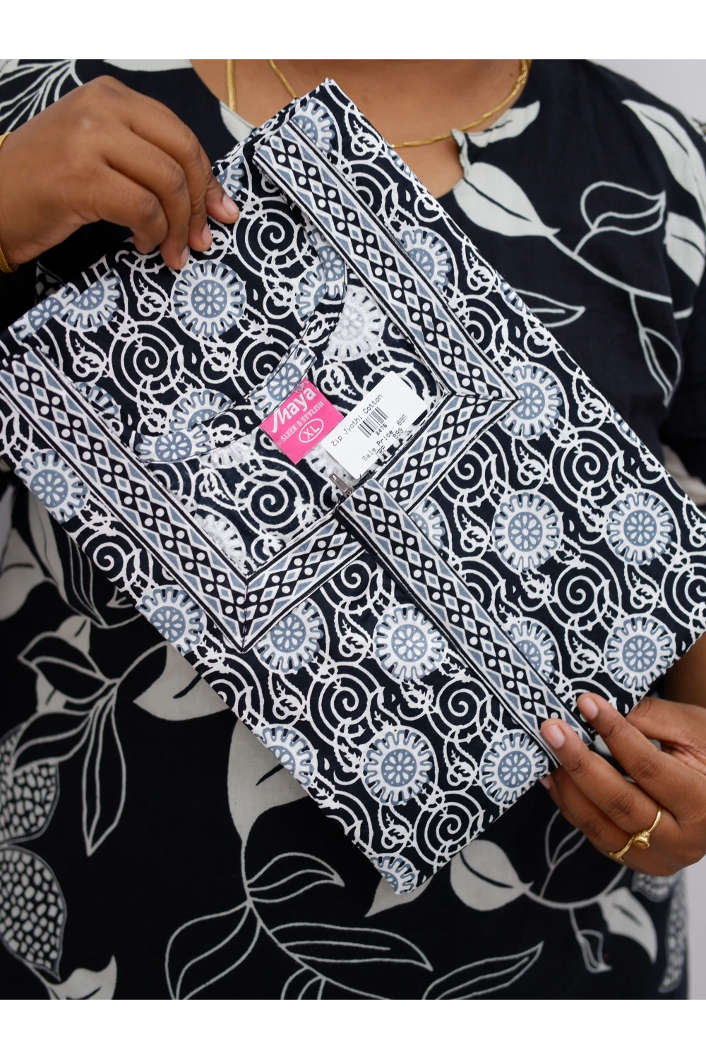 Elegant Zip Nighty – Jyothi Cotton Breeze