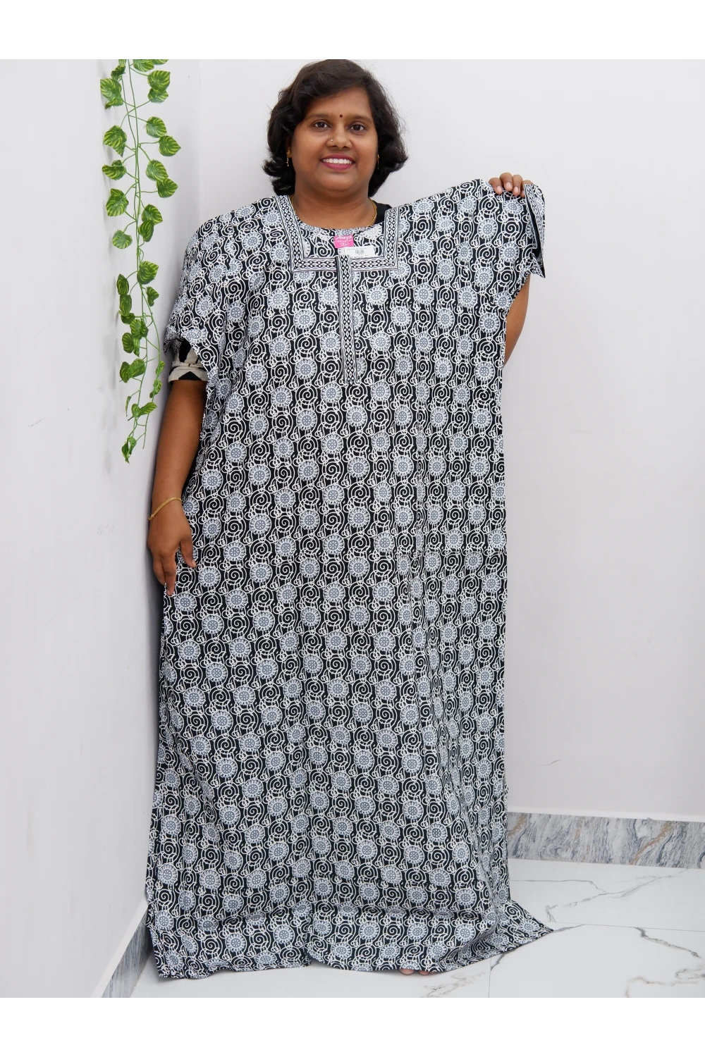 Elegant Zip Nighty – Jyothi Cotton Breeze