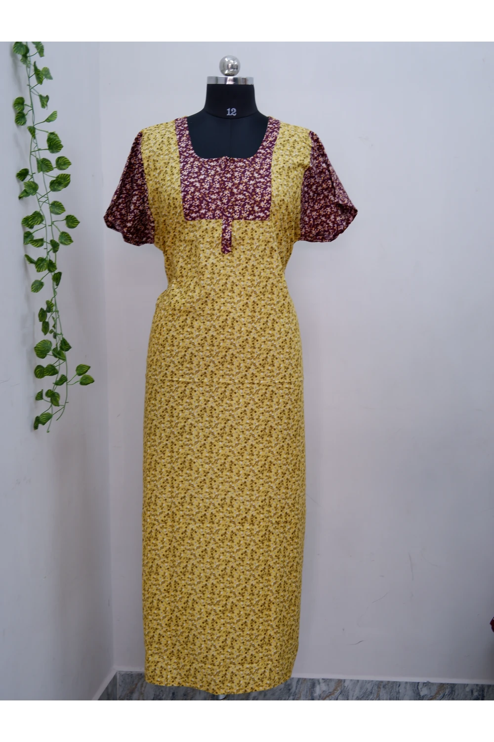 Elegant Zip-Front Pure Cotton Nighty