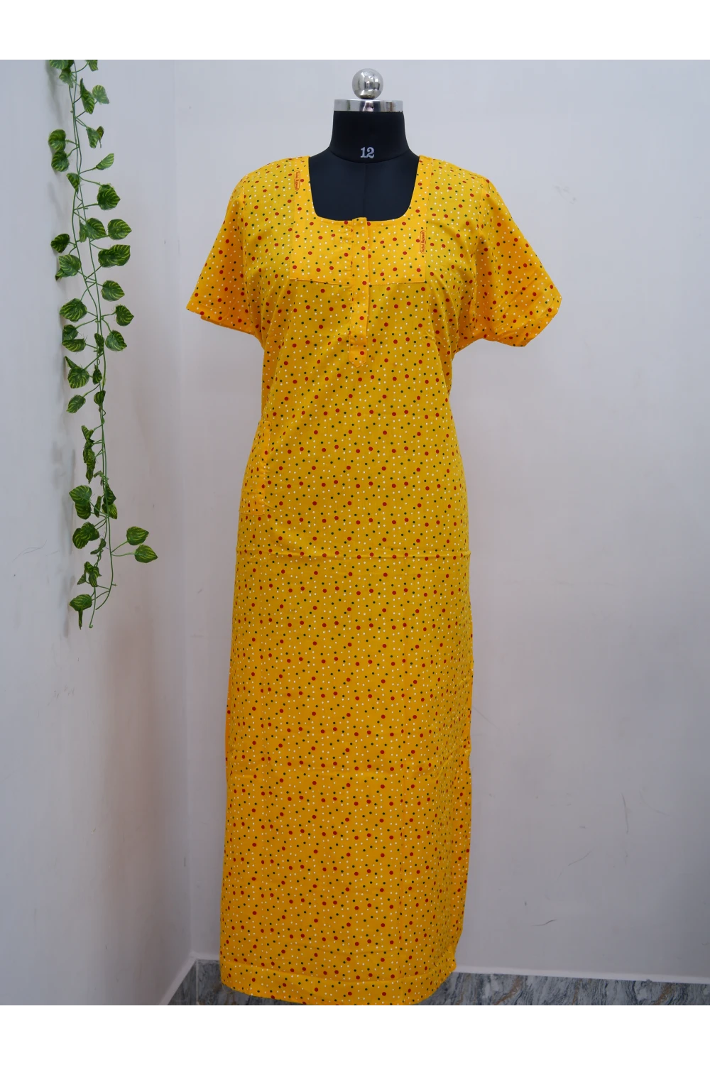 Elegant Zip-Front Pure Cotton Nighty