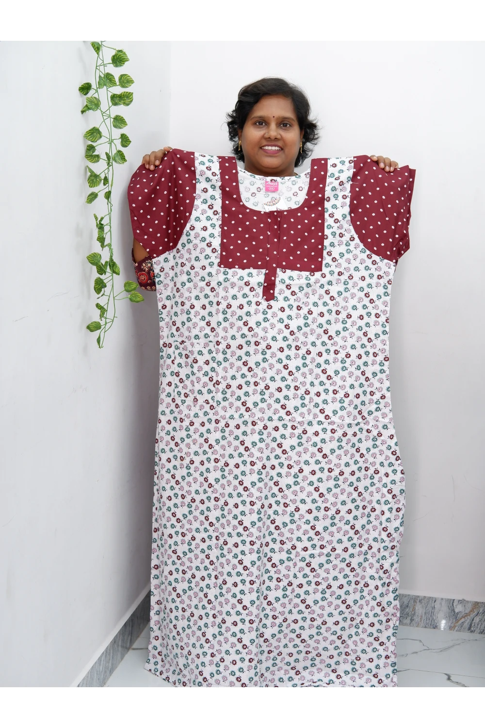 Elegant Zip-Front Pure Cotton Nighty
